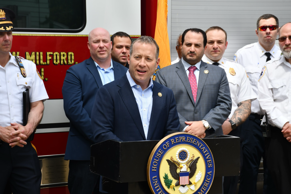 U.S. Rep. Josh Gottheimer, D-Wyckoff, announces first responder grants at a press conference in New Milford on May 14, 2024.