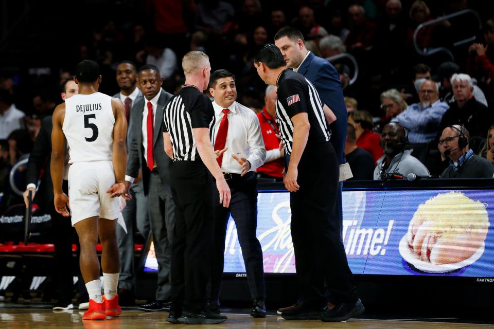 Cincinnati Bearcats head coach Wes Miller reacts during the first half of the basketball game between the Cincinnati Bearcats and the Chaminade Silverswords on Monday, Nov. 7, 2022, at Fifth Third Arena in Cincinnati. The Cincinnati Bearcats defeated the Chaminade Silverswords 98-55.