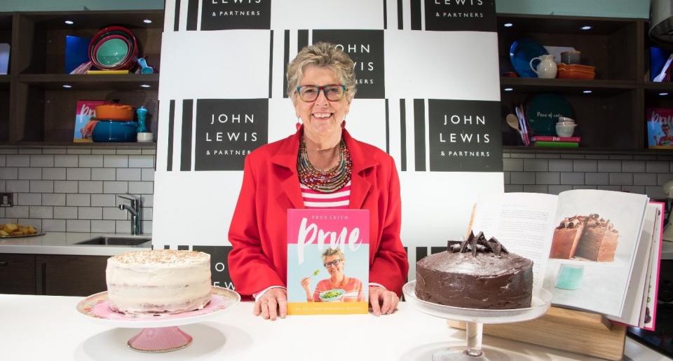 Prue Leith took a jab at Mary Berry's Victoria sponge cake baking technique. (Getty Images)  