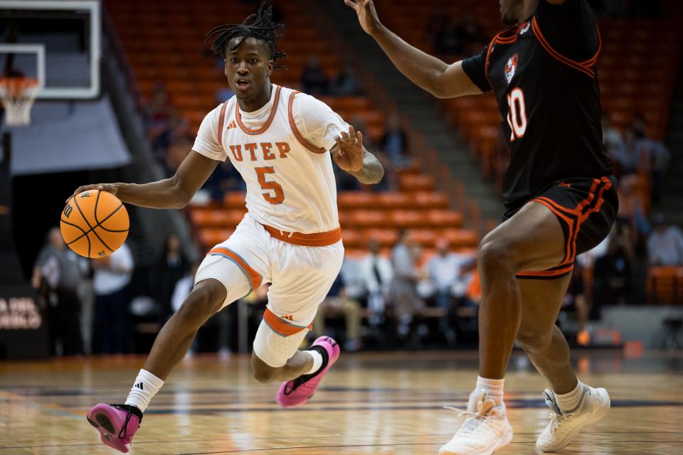 UTEP's David Terrell Campbell Jr. (5) dribbles the ball at a men's basketball game against Sam Houston on Saturday, Feb. 24, 2024, at the Don Haskins Center in El Paso, Texas.