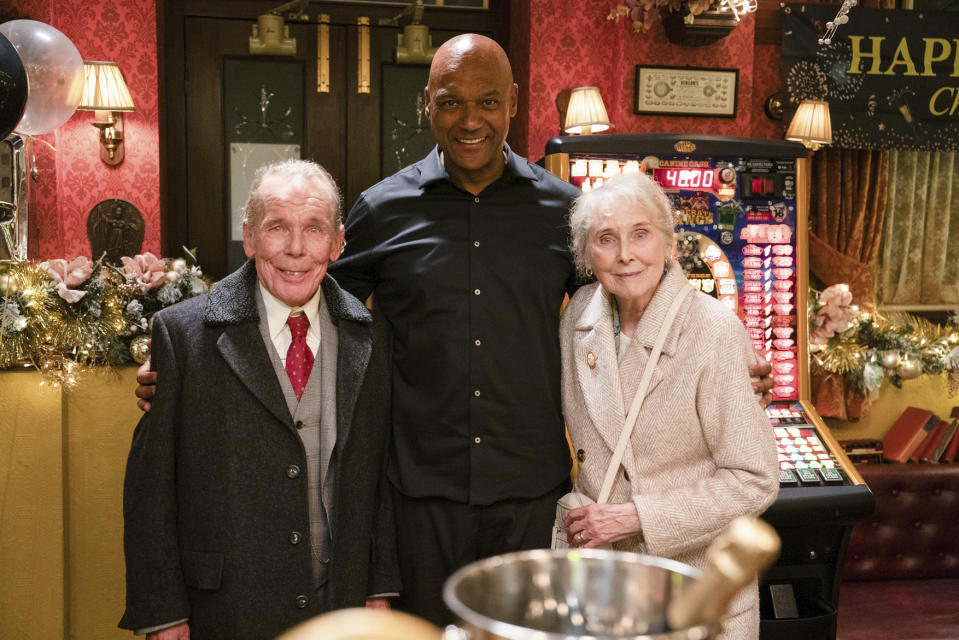 EastEnders,01-01-2024,6831,Eddie Knight (CHRISTOPHER FAIRBANK);George Knight (COLIN SALMON);Gloria Knight (ELIZABETH COUNSELL),****EMBARGOED TILL MONDAY 11TH DECEMBER 2023****,BBC PUBLIC SERVICE,Jack Barnes/Kieron McCarron