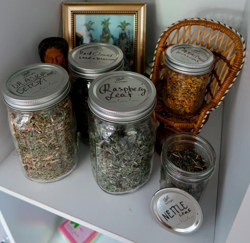 “Many medicinal herbs are for internal and external use! Here are some of my favorites.”