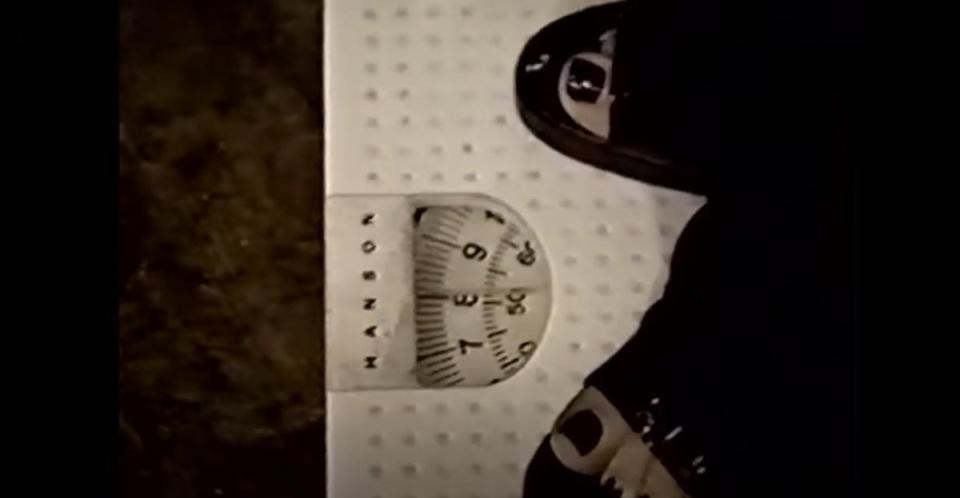 The camera even zoomed in on the scales with the TV presenter announcing her weight to viewers (YouTube/Channel 4)