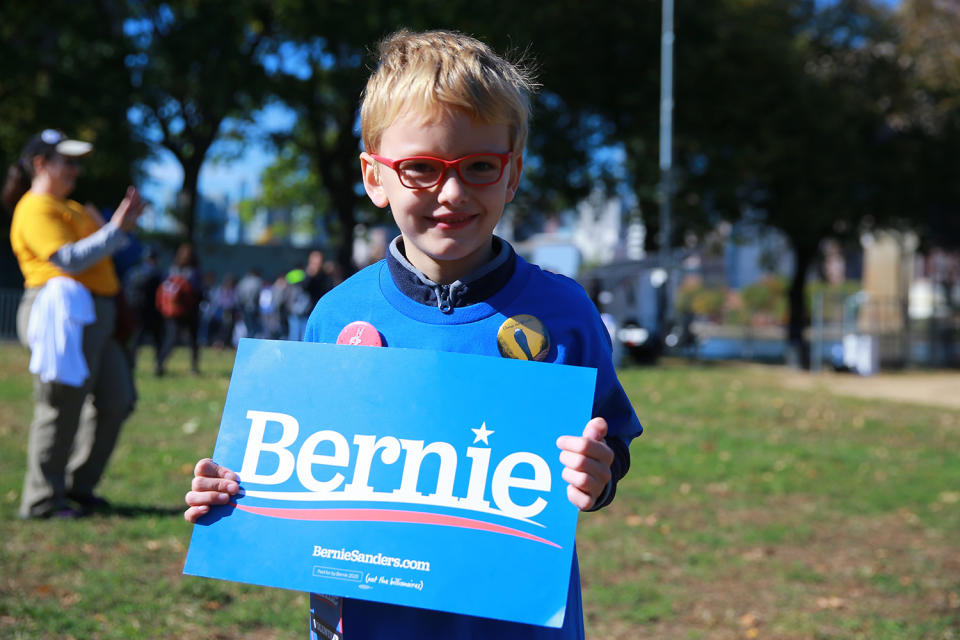 Cole works as a volunteer for Democratic presidential candidate Bernie Sanders as he campaigns at the Bernie's Back Rally in Long Island City, New York on Saturday, Oct. 19, 2019. (Photo: Gordon Donovan/Yahoo News) 