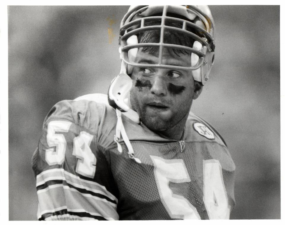 Former Lions linebacker Chris Spielman