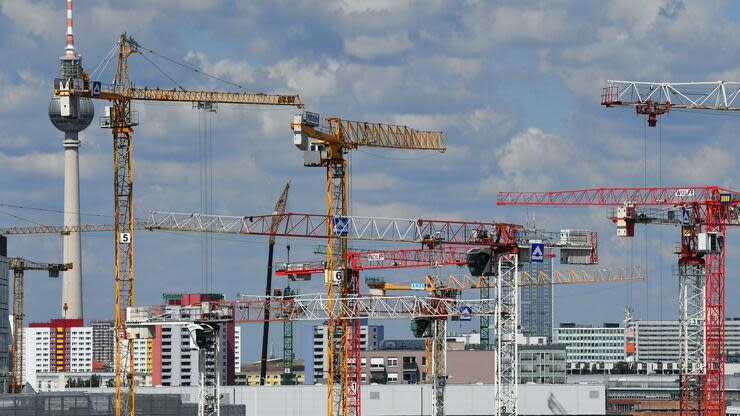 Für die Hauptstadt prognostiziert GEWOS Bevölkerungszuwächse bis 2035 von rund 6,6 Prozent. Foto: dpa