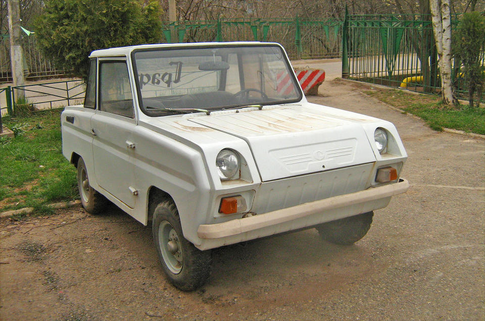 <p>Times were tough during the Soviet Union and not many were in a financial position to buy a car. As a result, the government stepped up and Russian microcar manufacturer, SMZ, was given the go-ahead to produce cheap cars for those who were disabled. The car would be given to people in need for free or with a heavy discount. Inside, it would seat two, and an <strong>18bhp</strong> air-cooled two-stroke engine would shove its <strong>500kg</strong> mass to a <strong>34mph</strong> top speed. </p>