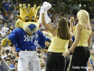 70 Kauffman Stadium Fountain Stock Photos, High-Res Pictures, and Images -  Getty Images