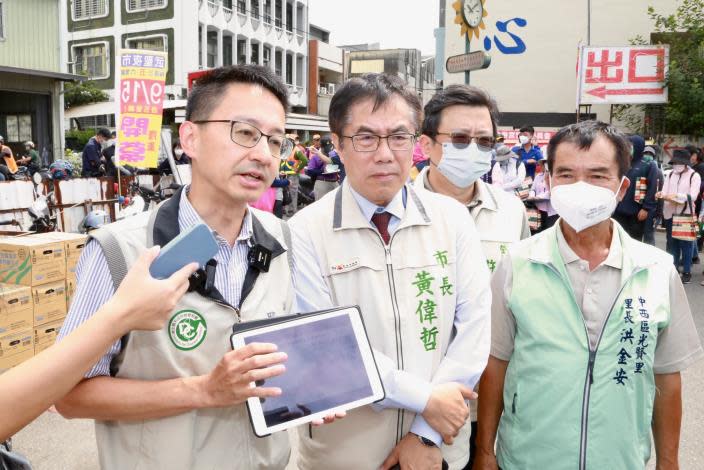 ▲黃偉哲市長今慰勞防疫第一線人員，關切疫情控制