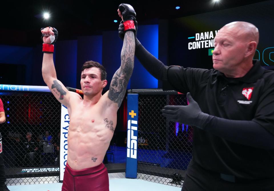 Alessandro Costa won his Contender Series fight.