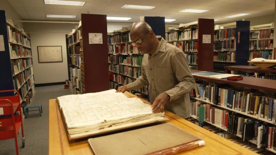 PHOTO: Tim Pinnick has been looking to find the descendants of the Black victims of the 1898 white supremacist coup in Wilmington, North Carolina. (ABC News)