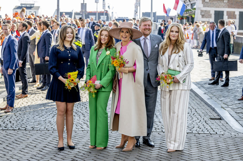 Familia Real holandesa, con los reyes Guillermo y Máxima a la cabeza