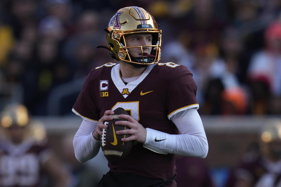 Minnesota quarterback Athan Kaliakmanis (8) looks to pass during the first half of an NCAA college football game against Illinois, Saturday, Nov. 4, 2023, in Minneapolis. (AP Photo/Abbie Parr)