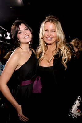 Mandy Moore and Jennifer Cooliedge at the LA premiere of Universal's American Dreamz