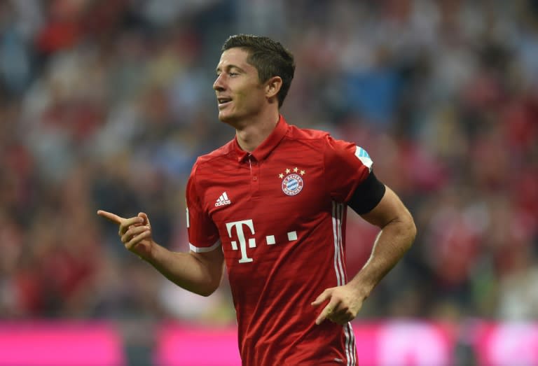 Bayern Munich's Polish striker Robert Lewandowski, pictured on August 26, 2016, scored a hat-trick in Bayern's 6-0 rout of Werder Bremen, and his Borussia rival Aubameyang opened his account less than 24 hours later