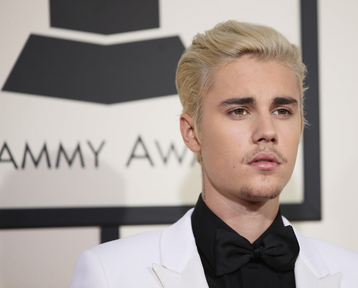 Singer Justin Bieber arrives at the 58th Grammy Awards in Los Angeles, California February 15, 2016.  REUTERS/Danny Moloshok