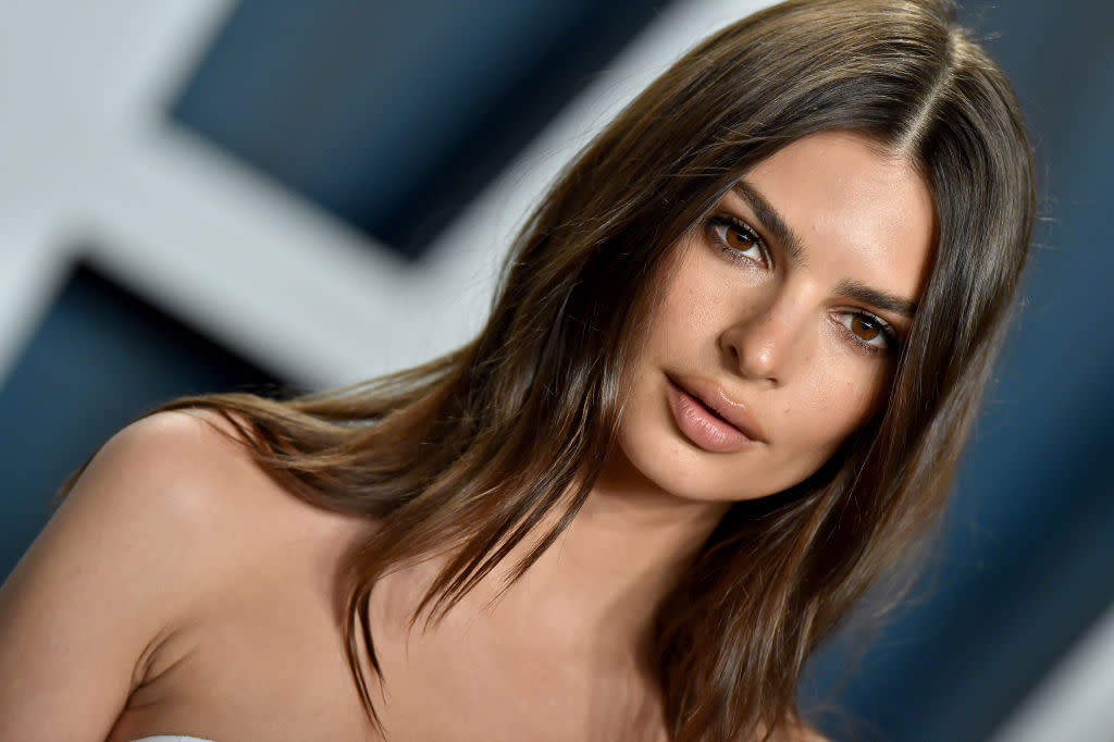 Emily Ratajkowski has gone blonde in quarantine. (Getty Images)