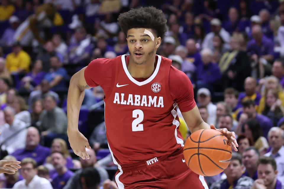 BATON ROUGE, LOUISIANA - MARCH 05: Darius Miles #2 of the Alabama Crimson Tide drives with the ball against the LSU Tigers during a game at the Pete Maravich Assembly Center on March 05, 2022 in Baton Rouge, Louisiana. (Photo by Jonathan Bachman/Getty Images)