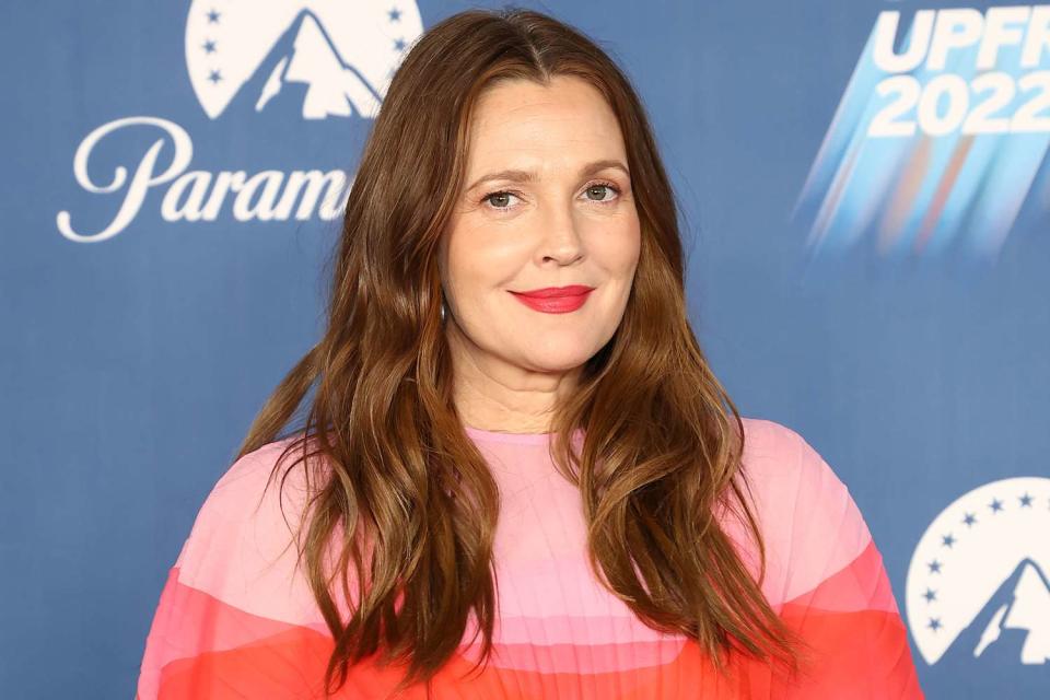 <p>Arturo Holmes/WireImage</p> Drew Barrymore in 2022