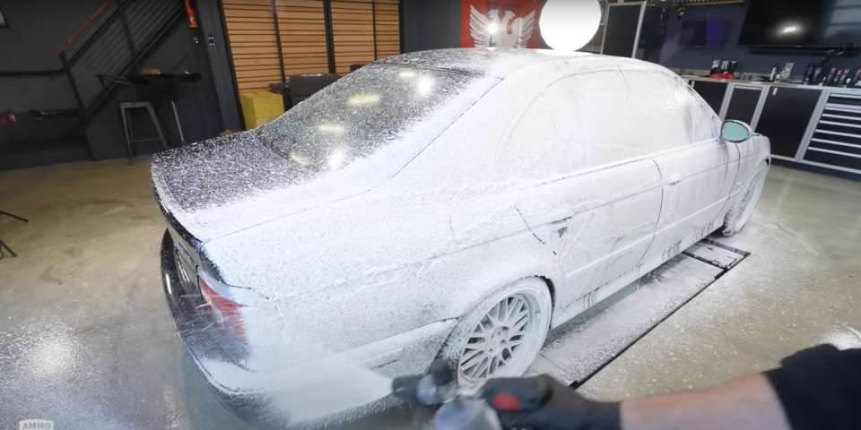 ammo nyc e39 m5 detailing foam cannon