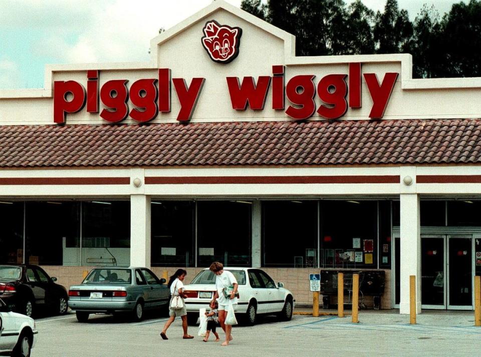 The Piggly Wiggly market at 80 Curtiss Parkway, Miami Springs.