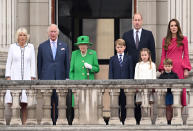 <p>The Queen appeared on the balcony of Buckingham Palace on the last day of the Platinum Jubilee weekend alongside the Prince of Wales, the Duchess of Cornwall, Duke and Duchess of Cambridge and their children. (PA)</p> 
