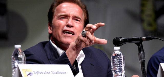 Arnold Schwarzenegger révèle avoir pris des cours pour supprimer