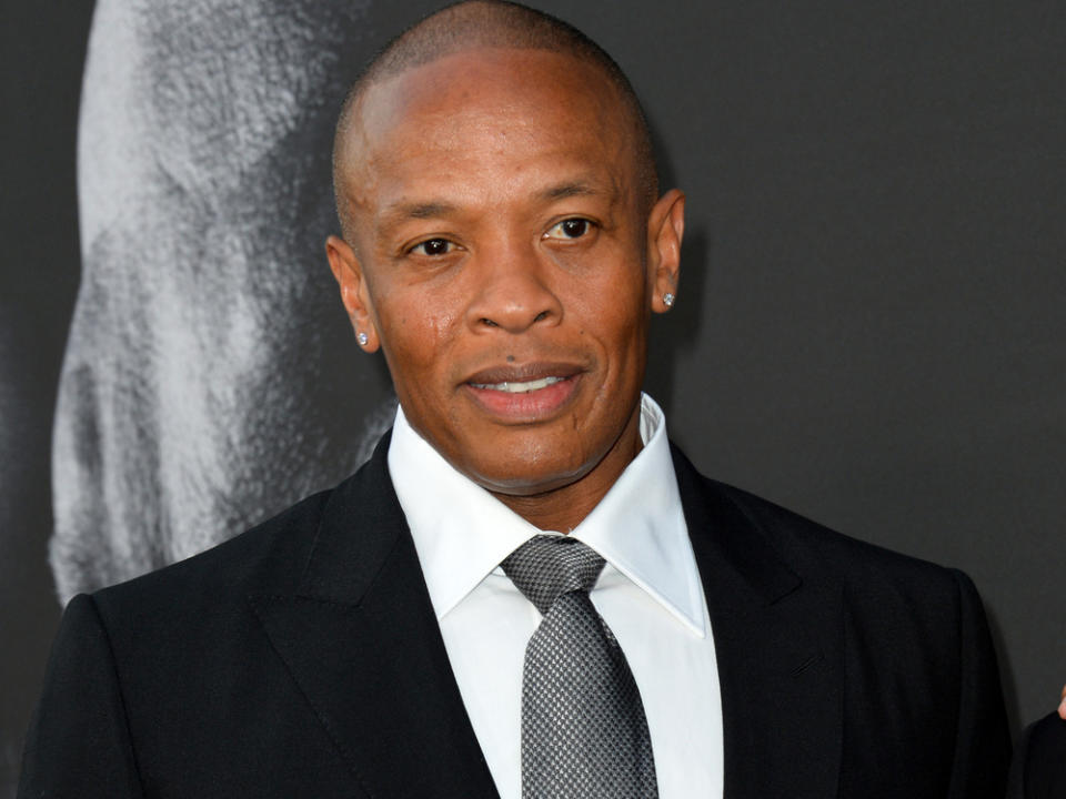 Dr. Dre muss sich wegen eines Gehirn-Aneurysmas behandeln lassen. (Bild: Jaguar PS/shutterstock.com)