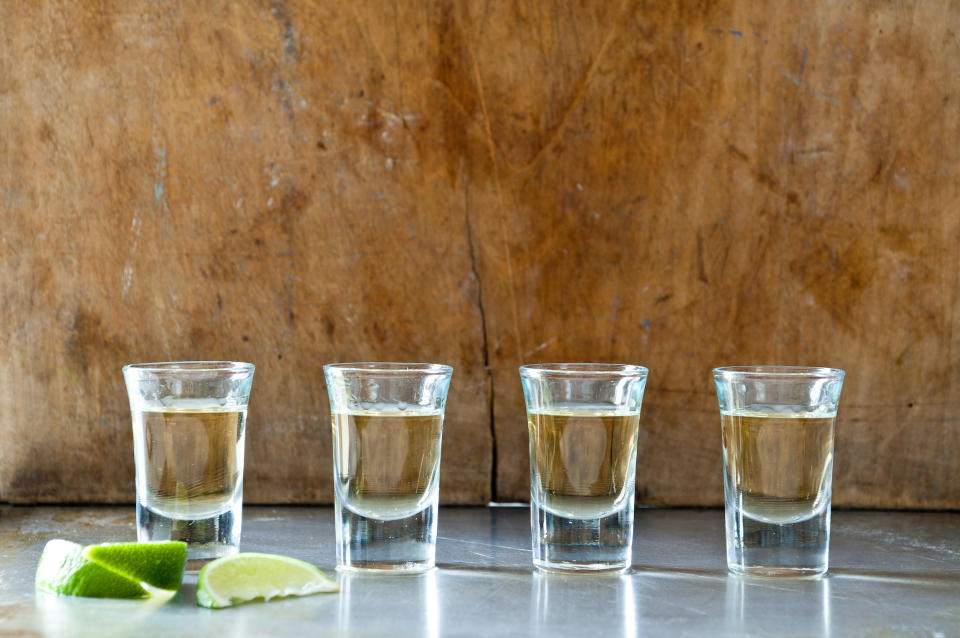 Tipos de vasos para cocteles: shots tequileros