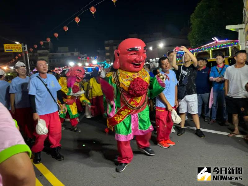 ▲台中豐原鎮清宮媽祖回祖廟大甲鎮瀾宮謁祖進香，隨行有彌勒團、神童團及太子團等多組陣頭陪同遶境。（圖／記者金武鳳攝，2024.9.27)