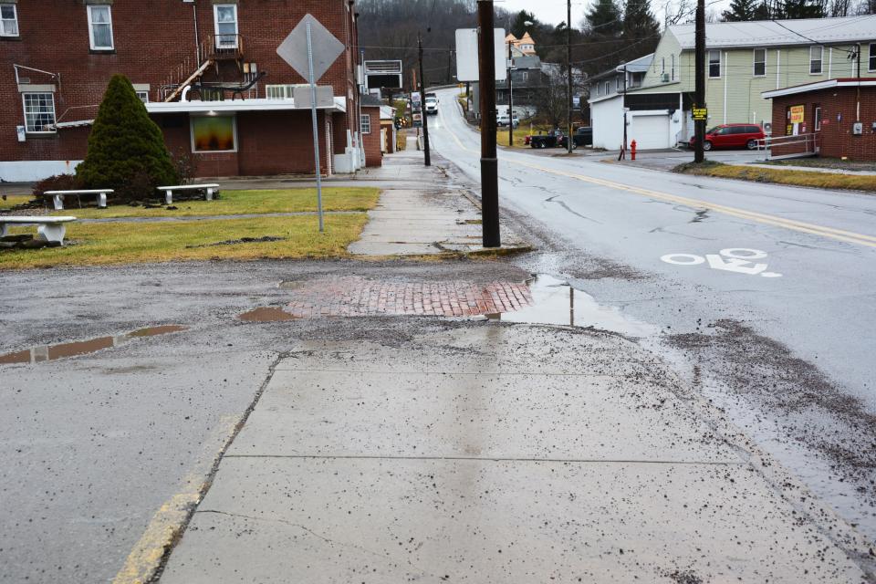 Jackson Street is the main street through Garrett where the post office is location.