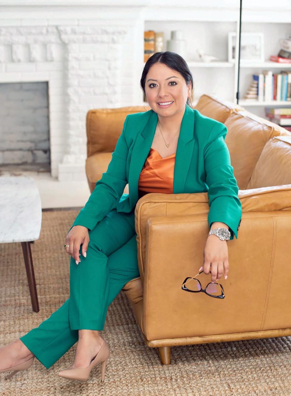 Veronica Galaviz is a real estate agent with Verbode Group in OKC and a member of the Oklahoma City chapter of the National Association of Hispanic Real Estate Professionals.