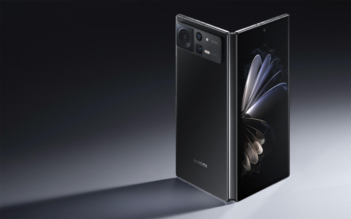 Xiaomi's second foldable phone is only 5.4mm thick in tablet mode