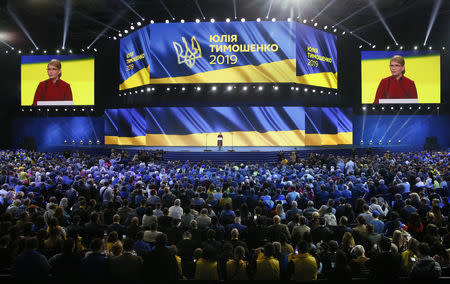 Ukrainian opposition politician Yulia Tymoshenko delivers a speech during a congress of Batkivshchyna (Fatherland) party in Kiev, Ukraine January 22, 2019. REUTERS/Valentyn Ogirenko