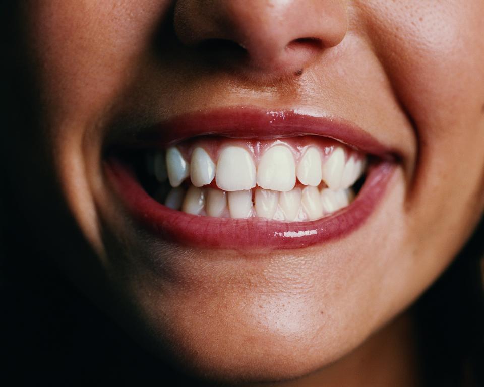 We love coffee, but our teeth don't. (Credit: Getty Images)