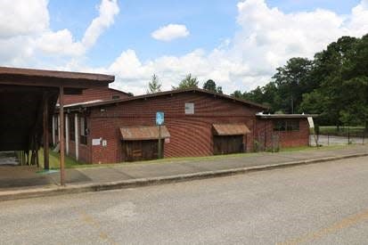 Havana Northside High School in Gadsden County was originally built in 1962. It served as a high school for the African American school children of Havana and Midway until 1970.