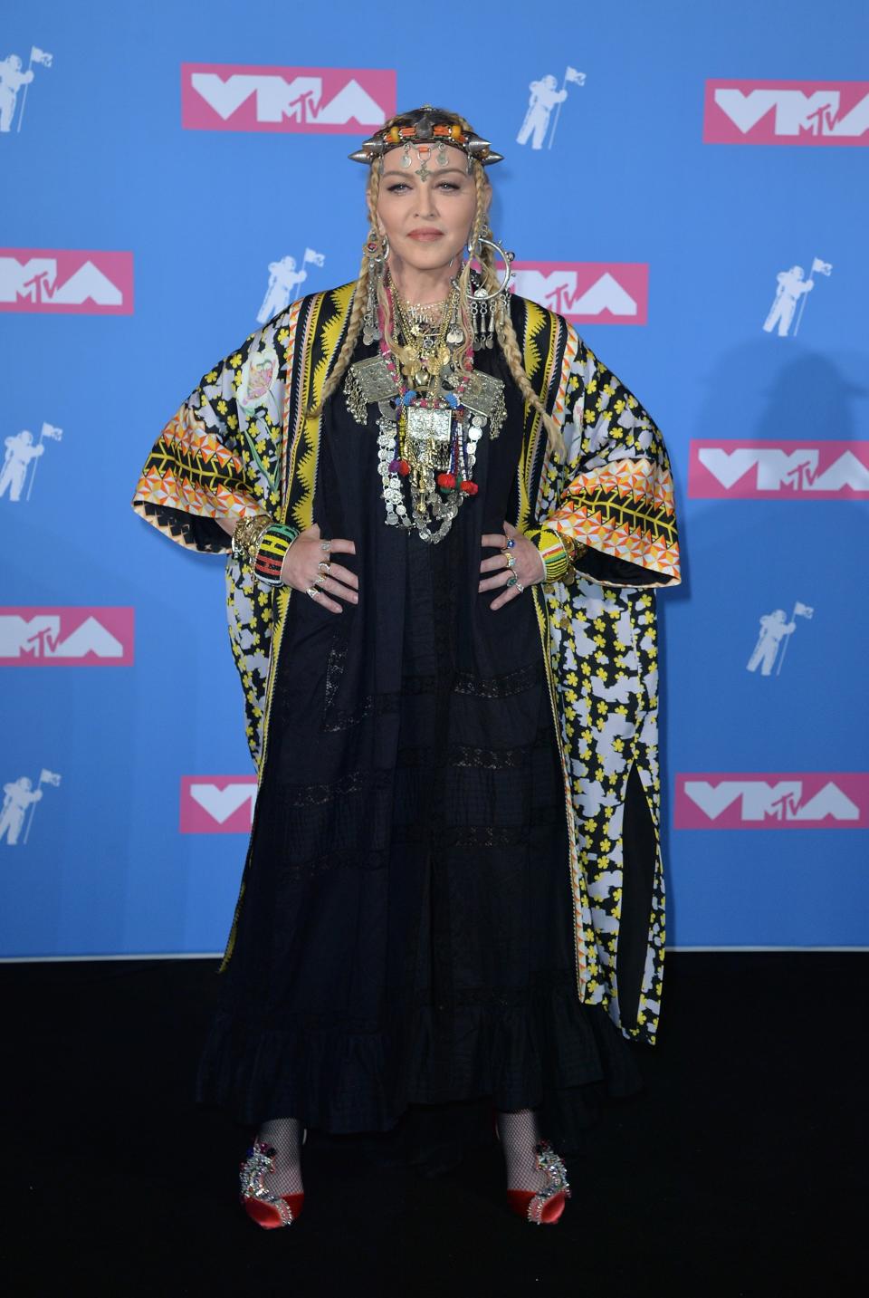 Madonna di ruang pers untuk MTV VMA 2018 - Ruang Pers, Radio City Music Hall, New York, NY 20 Agustus 2018. Foto Oleh: Kristin Callahan/Everett Collection