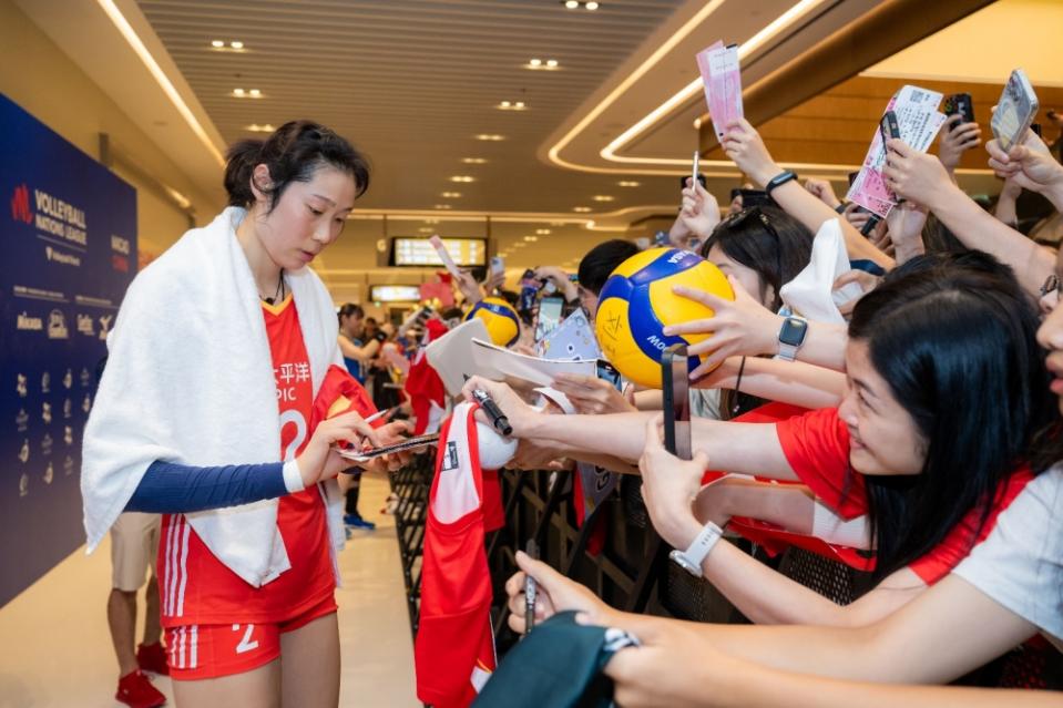 Zhu Ting is also popular from the court.