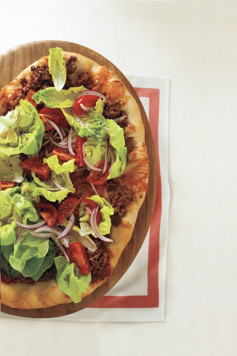 ground beef cheeseburger pizza