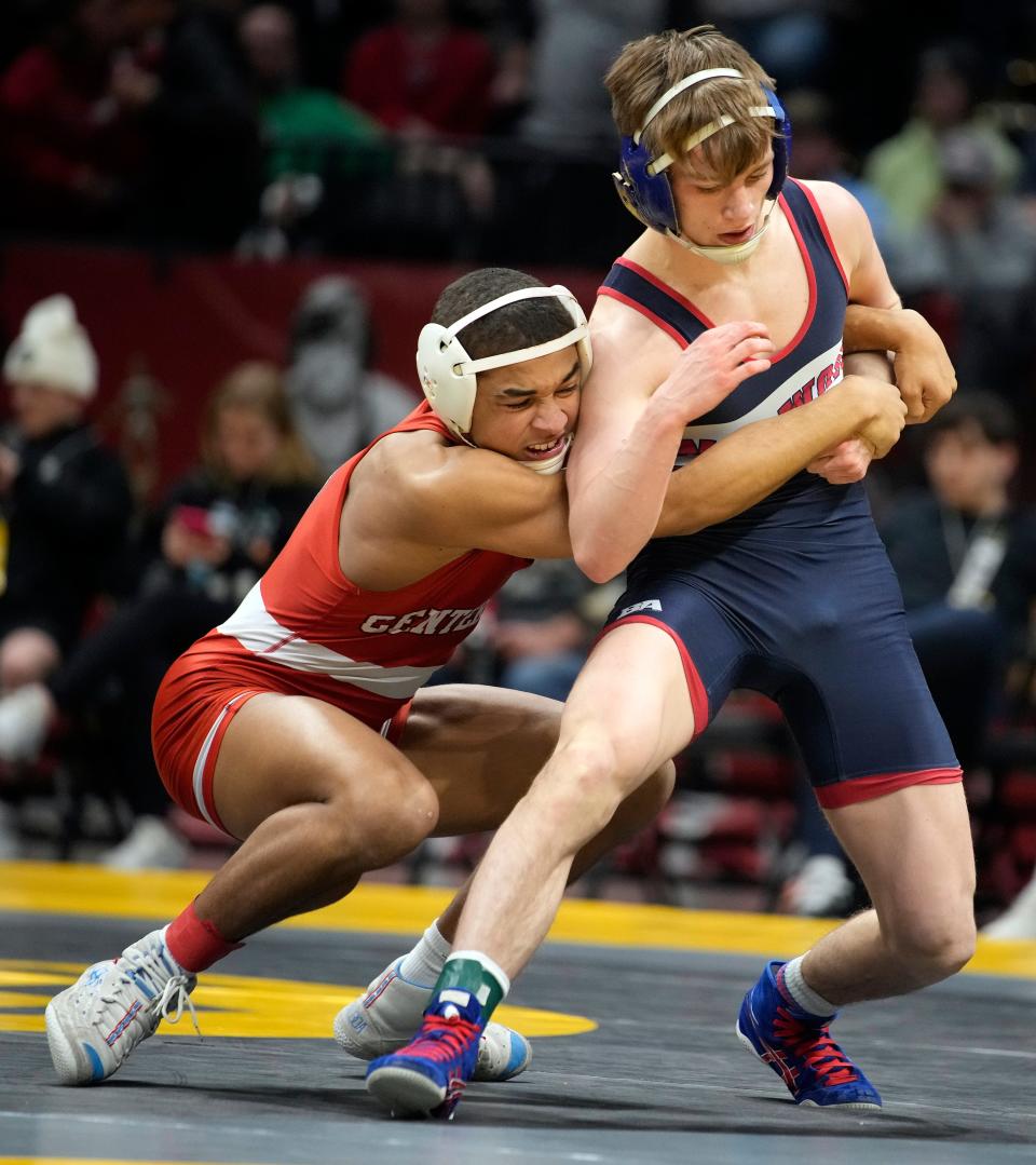 Centerburg's Chris Marshall wrestles Norwood's Wyatt Hinton in the 138-pound state final in Division III.