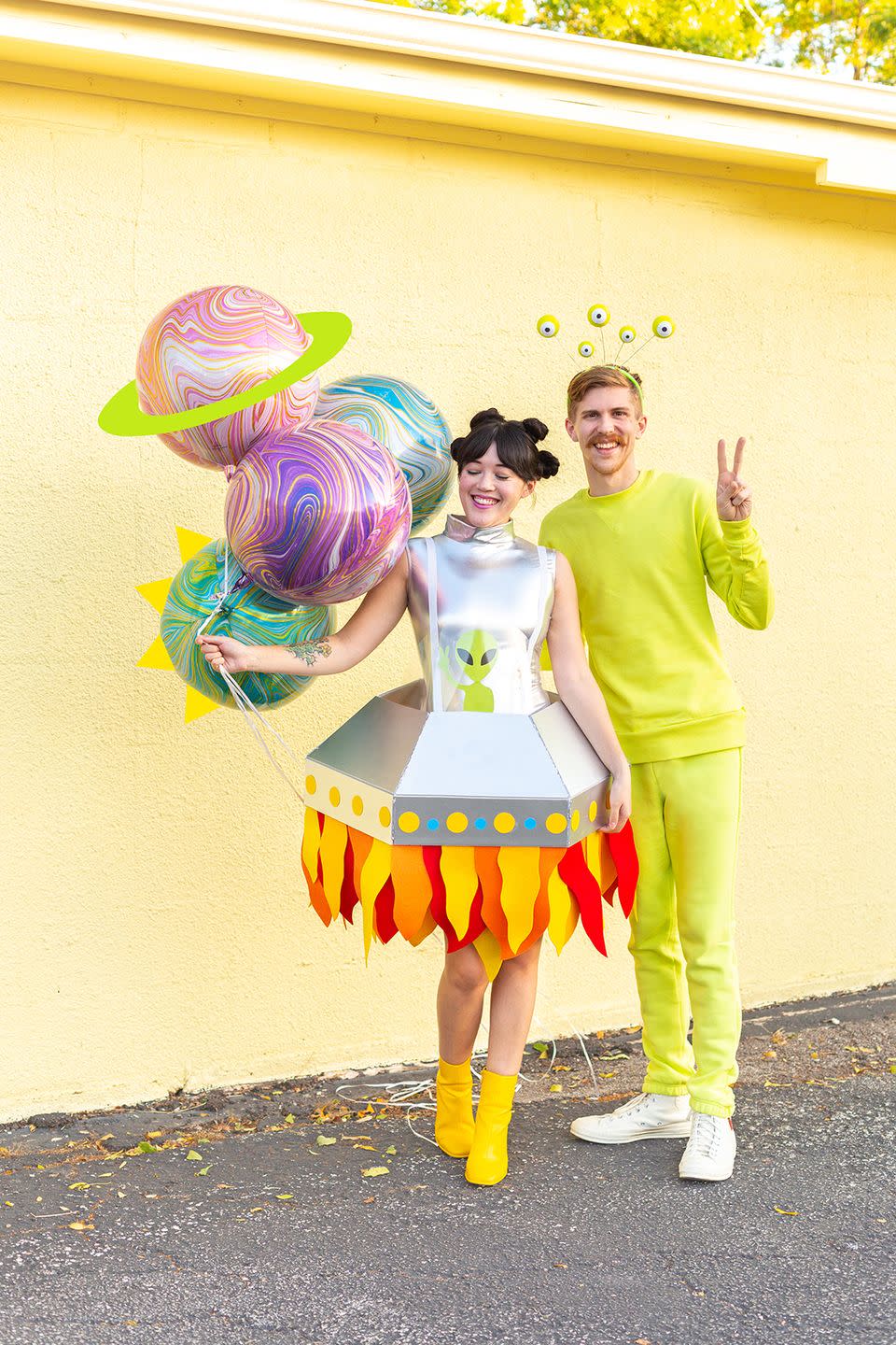 UFO and Alien Couples Costume