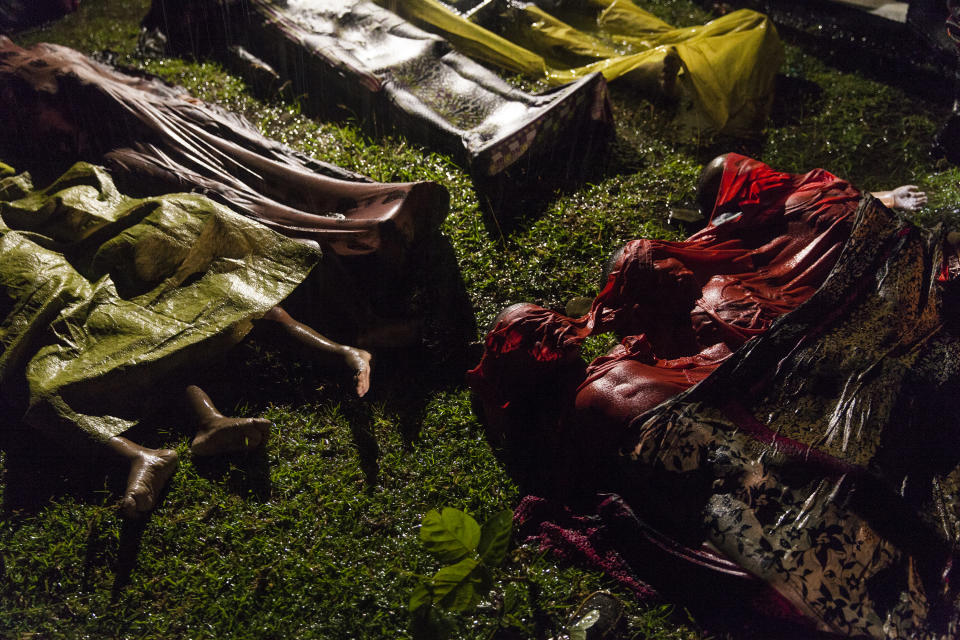 <p>Rohingya crisis: The bodies of Rohingya refugees are laid out after the boat in which they were attempting to flee Myanmar capsized about eight kilometers off Inani Beach, near Cox’s Bazar, Bangladesh. Around 100 people were on the boat before it capsized. There were 17 survivors, Sept. 28, 2017.<br>The Rohingya are a predominantly Muslim minority group in Rakhine State, western Myanmar. They number around one million people, but laws passed in the 1980s effectively deprived them of Myanmar citizenship. Violence erupted in Myanmar on Aug. 25 after a faction of Rohingya militants attacked police posts, killing 12 members of the Myanmar security forces. Myanmar authorities, in places supported by groups of Buddhists, launched a crackdown, attacking Rohingya villages and burning houses. According to the UNHCR, the number of Rohingya that subsequently fled Myanmar for Bangladesh reached 500,000 on Sept. 28. (Photo: Patrick Brown/Panos Pictures for Unicef) </p>