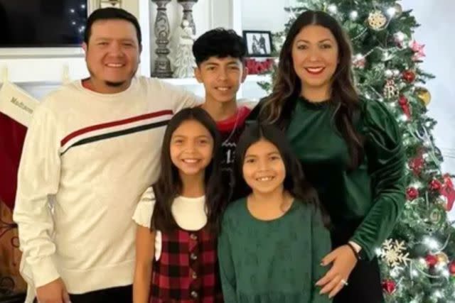 <p>gofundme</p> Reyes Family