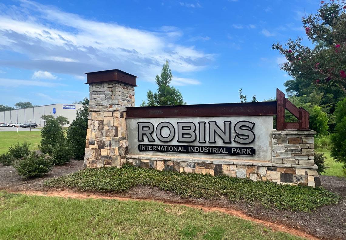 Pratt Industries, Inc., will build a new facility in Robins Industrial Park in the portion of Warner Robins located in Peach County.