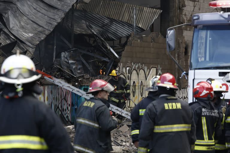 Incendio en un predio fabril en Avellaneda