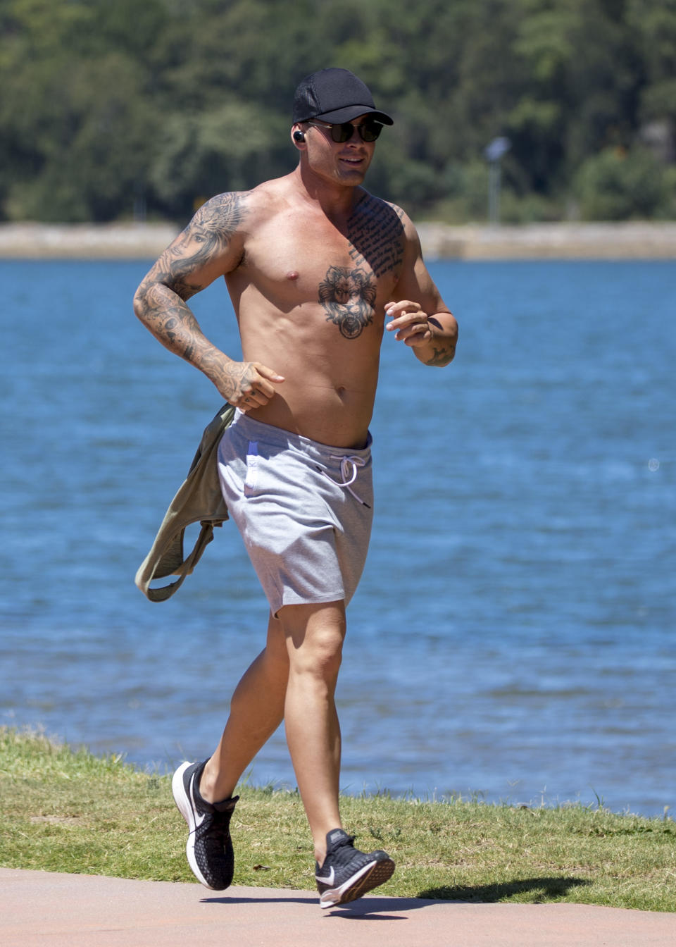 Married At First Sight star Sam Ball was recently spotted going for a jog. Photo: Diimex