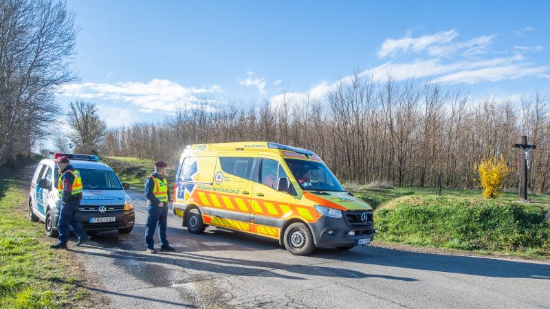 Eight people were taken to hospital after the crash. - Photo: FERENC ISZA/AFP (Getty Images)