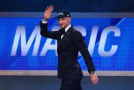 <p>NEW YORK, NY – JUNE 23: Domantas Sabonis waves on stage after being drafted 11th overall by the Orlando Magic in the first round of the 2016 NBA Draft at the Barclays Center on June 23, 2016 in the Brooklyn borough of New York City. (Photo by Mike Stobe/Getty Images) </p>