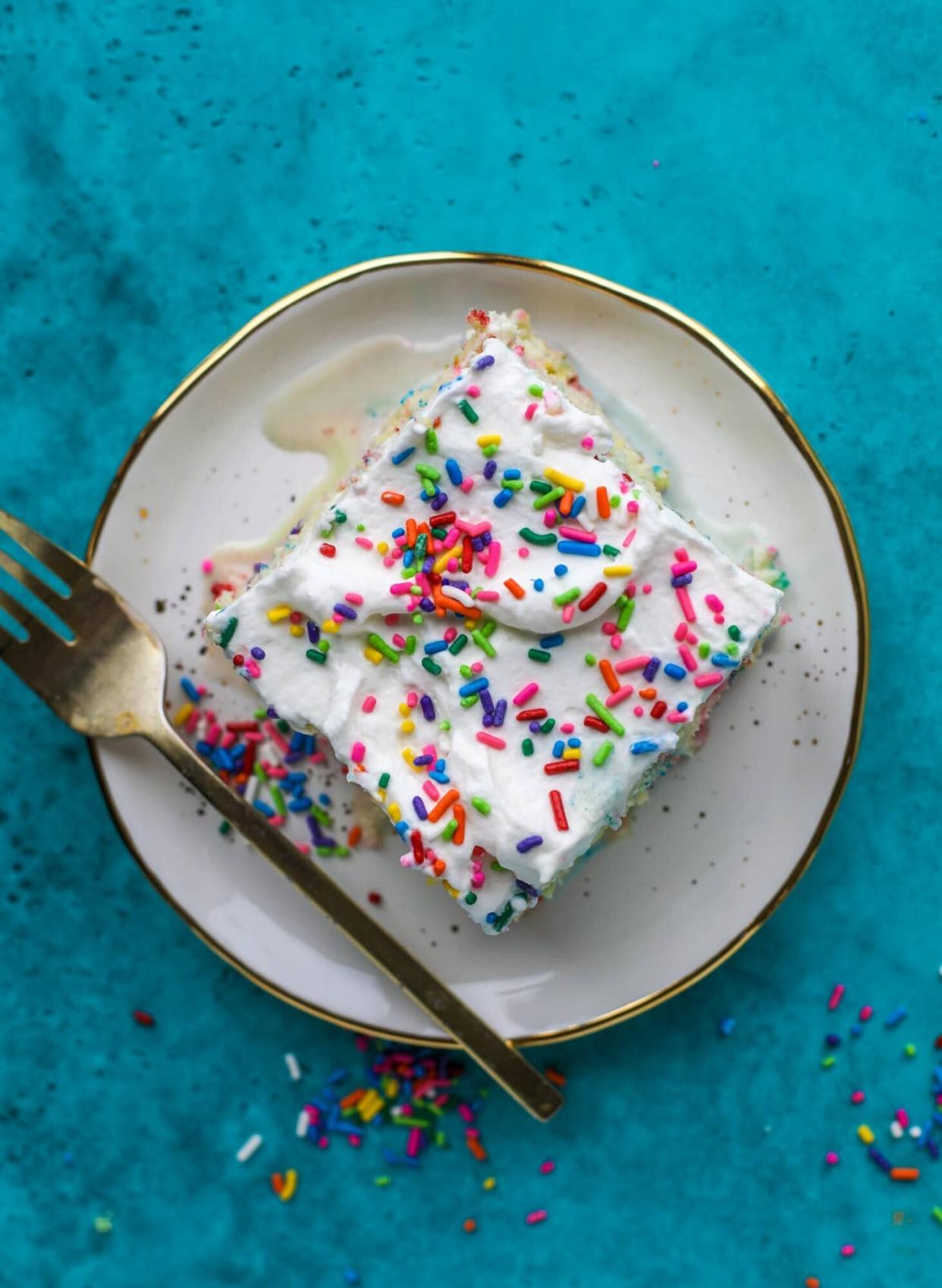 <strong><a href="https://www.howsweeteats.com/2019/05/tres-leches-confetti-cake/" target="_blank" rel="noopener noreferrer">Get the Tres Leches Confetti Cake recipe from How Sweet Eats</a>  </strong>