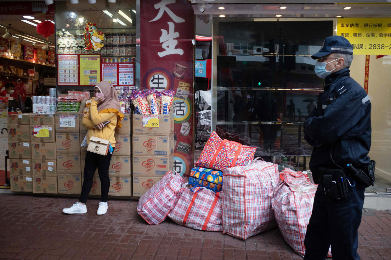 HONG KONG-CHINA-HEALTH-VIRUS (Bertha Wang / AFP via Getty Images)